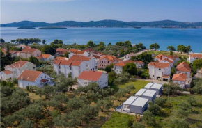 2 Bedroom Gorgeous Home In Sveti Filip I Jakov